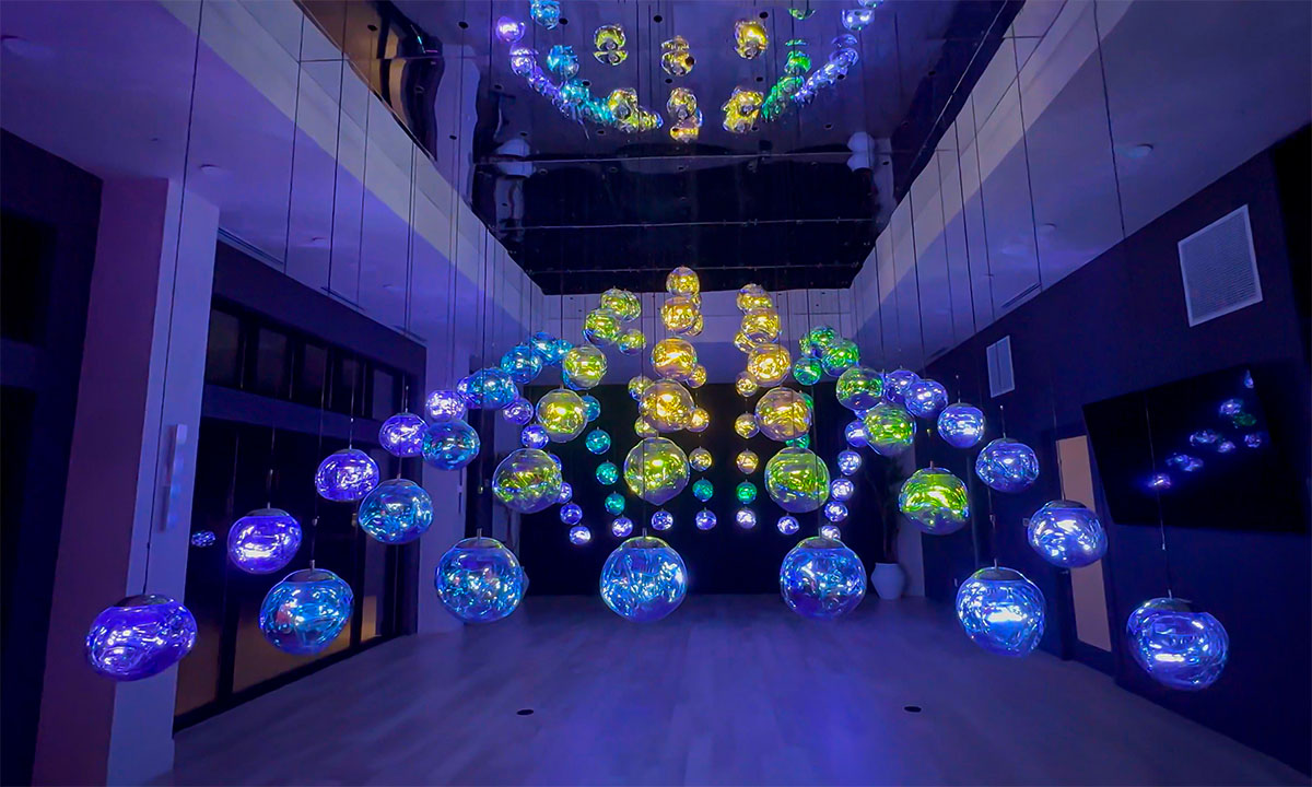 "Waves of Light" kinetic installation - Фото №3