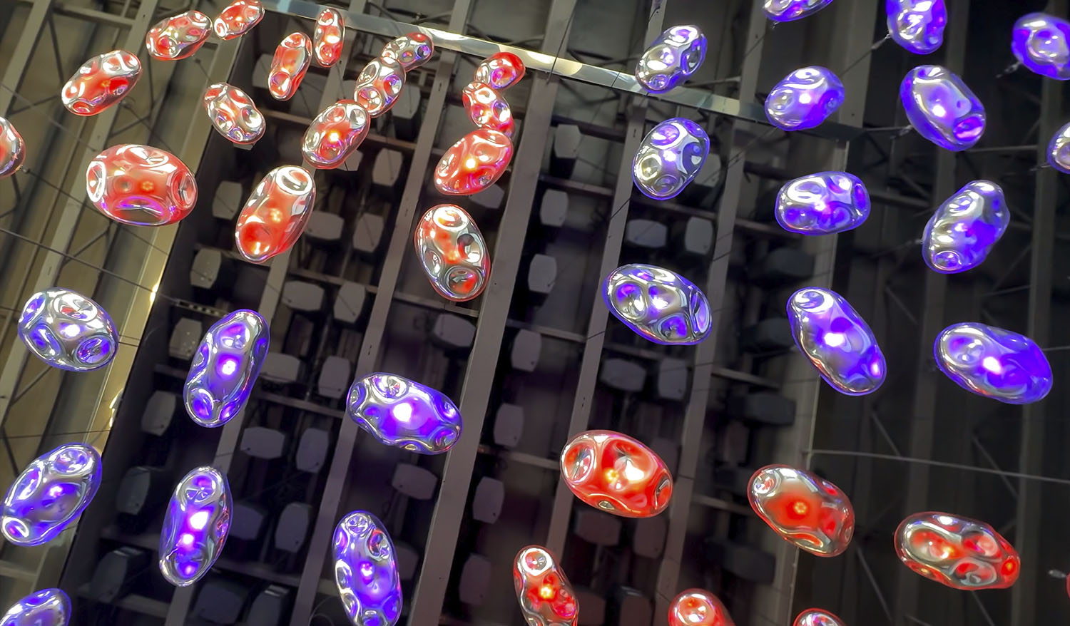 "Meteorites" kinetic installation - Фото №4