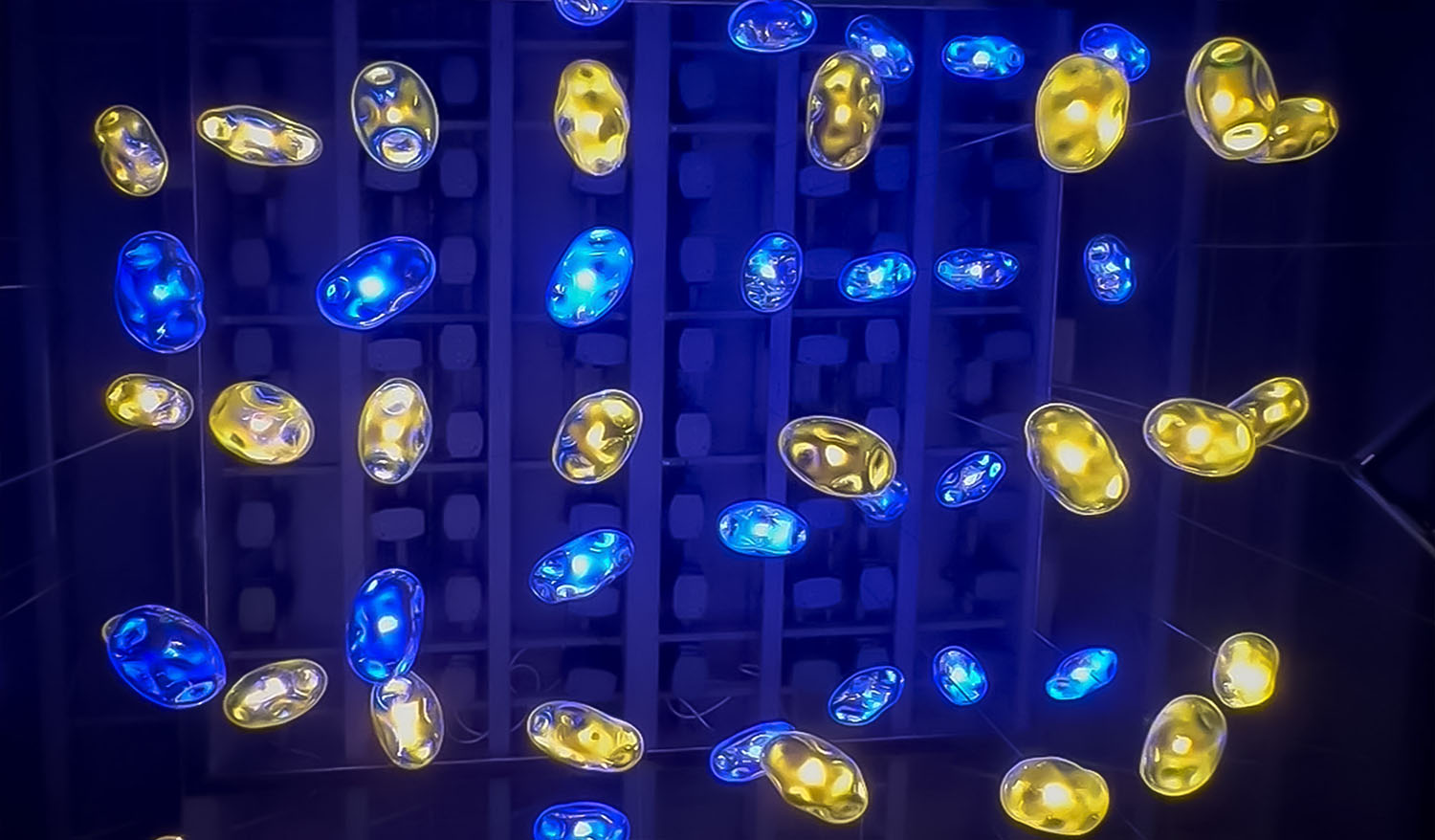 "Meteorites" kinetic installation - Фото №6