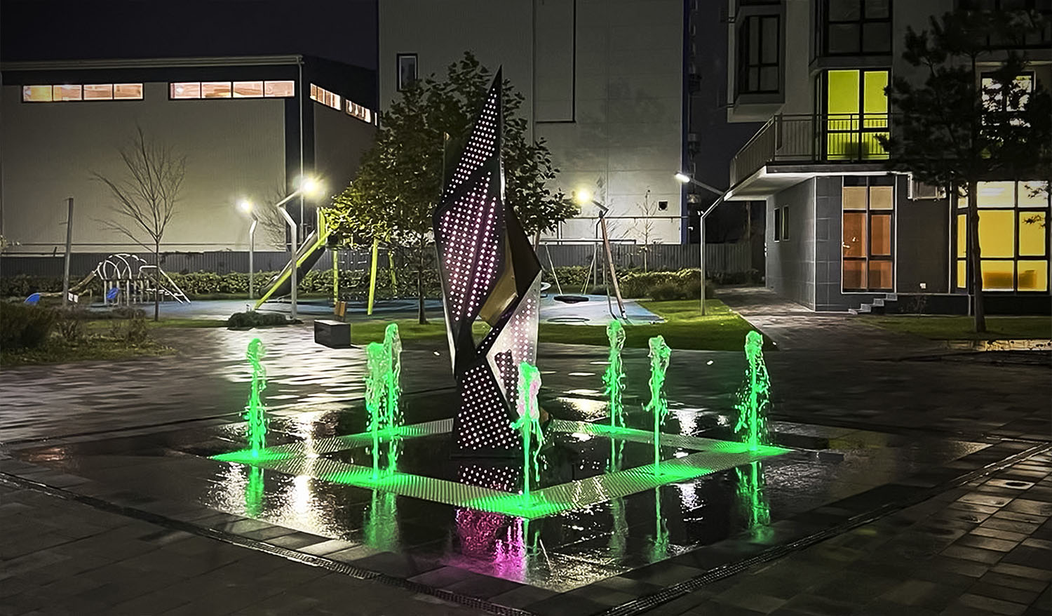 "Crystal" Public art installation - Фото №2