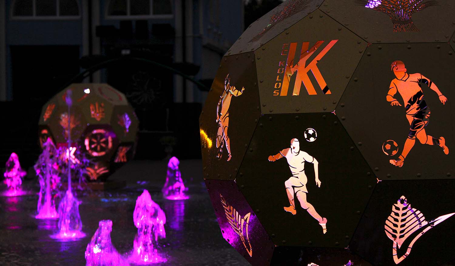 "FC Kolos" - Public art fountain with a sculptural composition - Фото №10