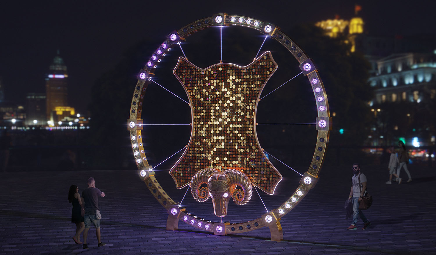 Ночная кинетическая инсталляция «Золотое руно» на городской площади — светящееся золотое панно в форме шкуры внутри круглой конструкции с фиолетовой LED-подсветкой; прохожие рассматривают арт-объект.